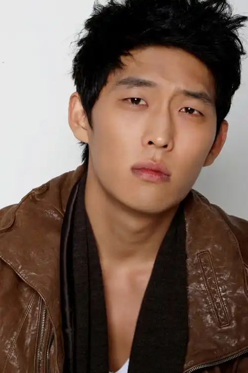 Ko Jun