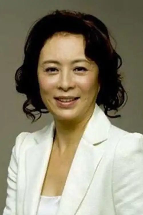 Lưu Giai