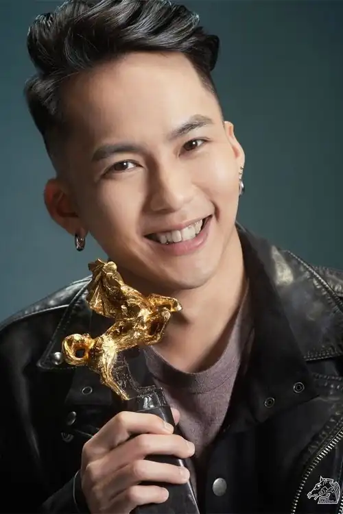 巫 Kiến Hòa
