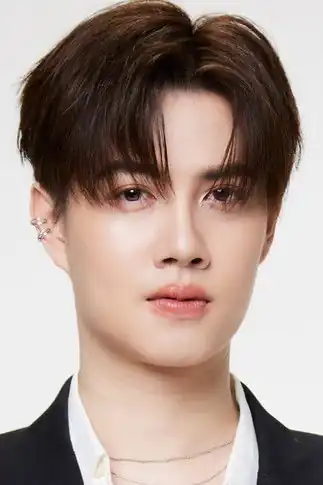 Benz Natthapong Pathong
