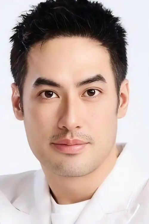 Boy Pakorn Chatborirak