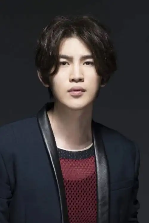 Fengyao Liu