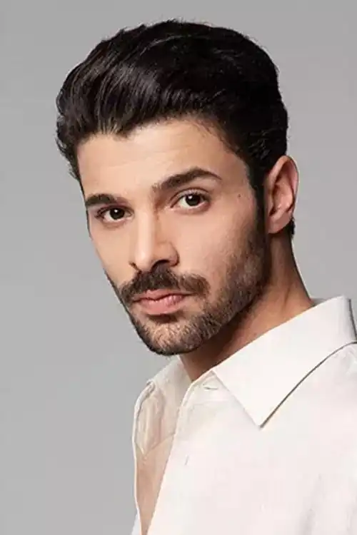 Halit Özgür Sari.