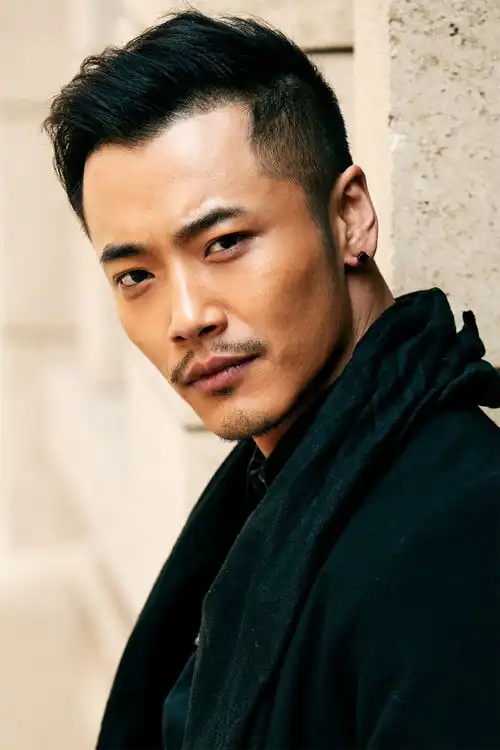 Haowen Xue
