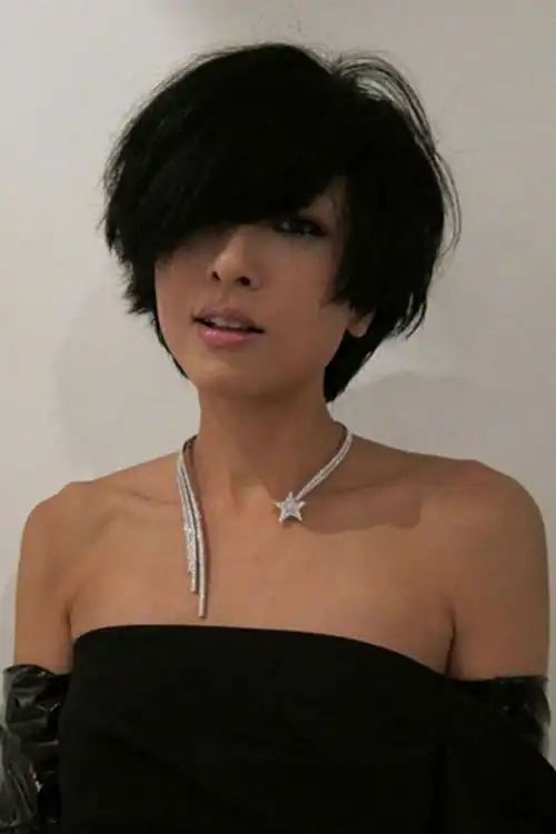 Hilary Tsui