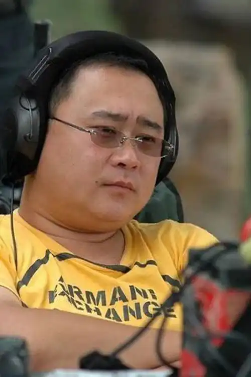 Hou MingJie