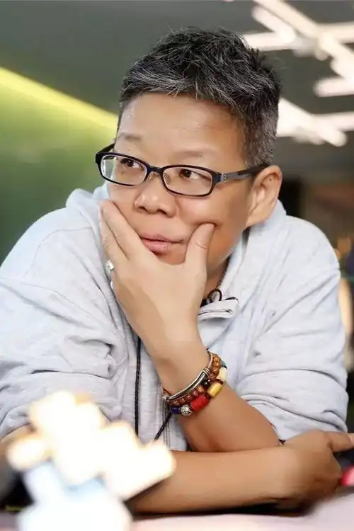 Hu Yi Juan