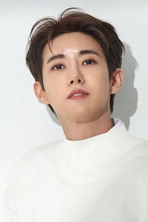Hwang Hee