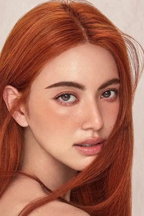 Mai Davika