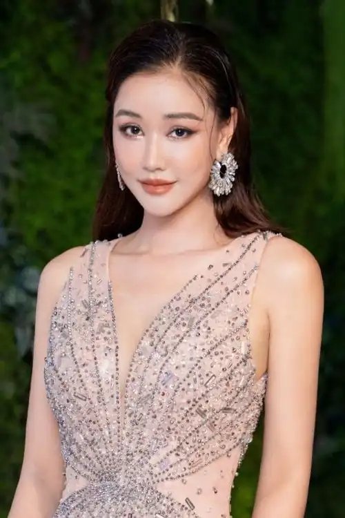 Maya