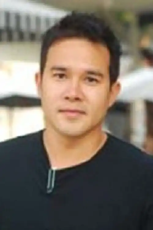 Mi Thanawat Panyarin