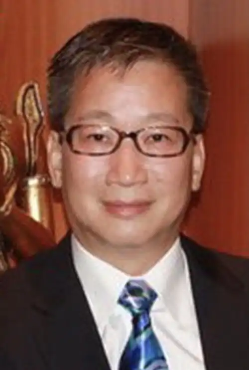 Nam Simon