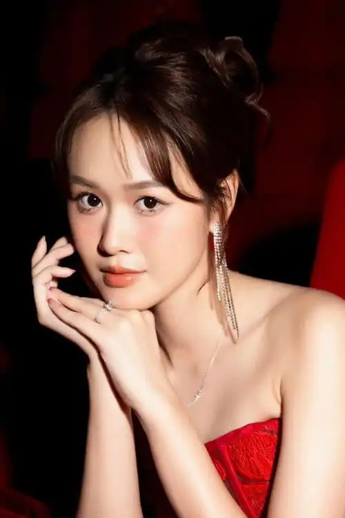Phạm Quỳnh Anh