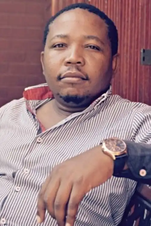 Presley Chweneyagae