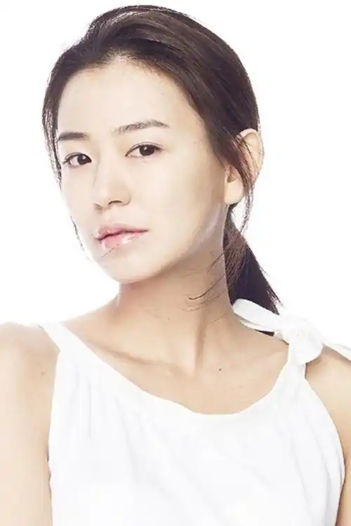 Sim Yi Young