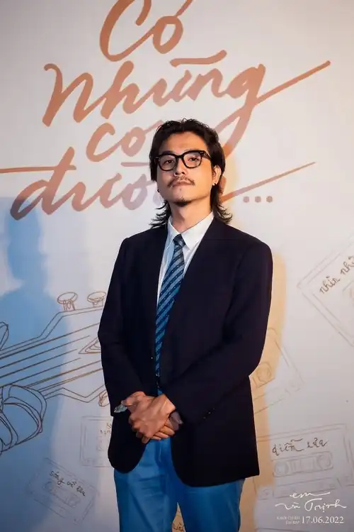 Viết Hùng