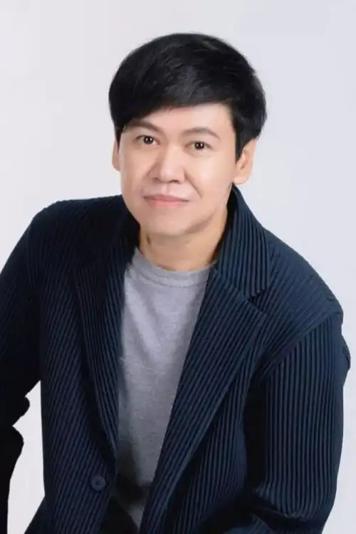X Nuttapong Mongkolsawas