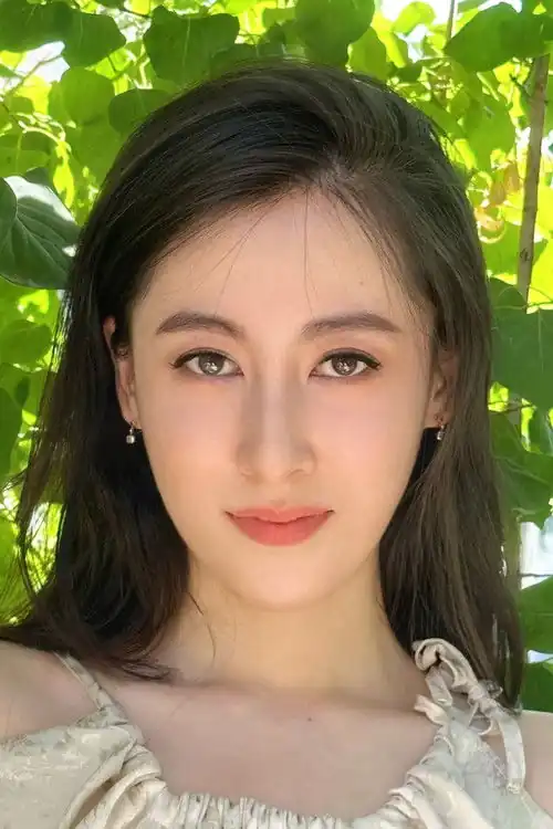 Yan Luo