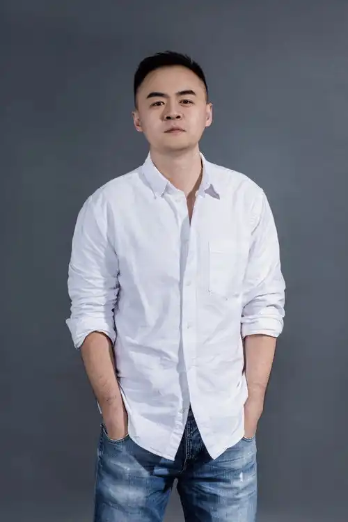YU JiaYi