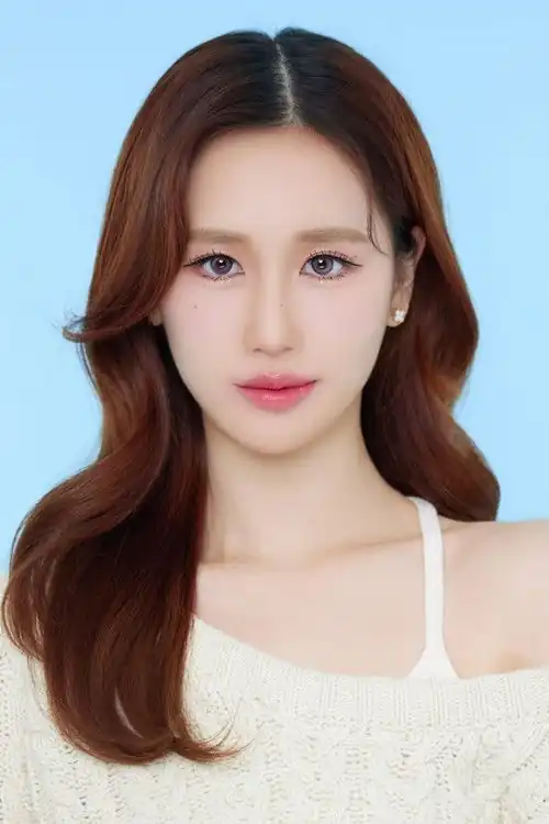 Jane (Ramida Jiranorraphat)