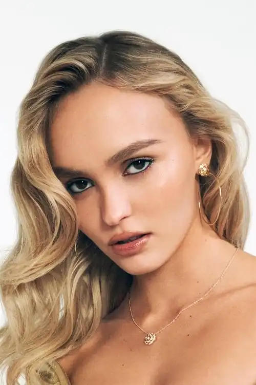 LILY-ROSE DEPP DEPP