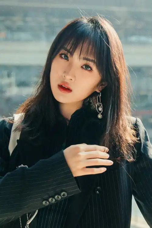 Si Wei Wei