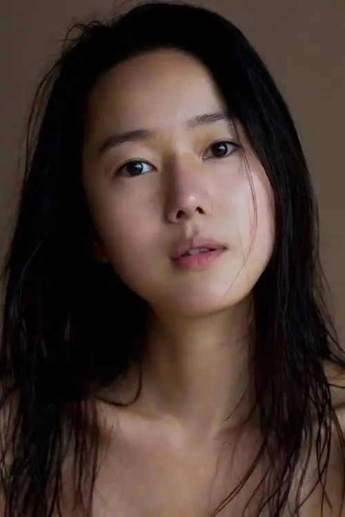 Yoon Jin Seo